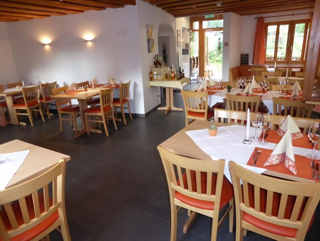 Hotel Ladina Bergün Esterno foto
